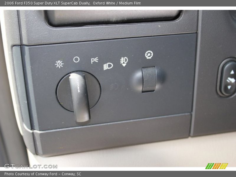Oxford White / Medium Flint 2006 Ford F350 Super Duty XLT SuperCab Dually