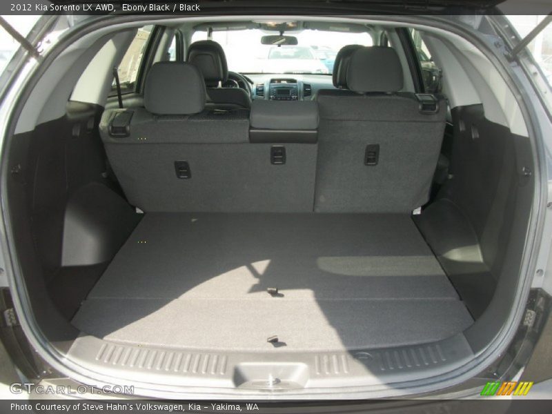  2012 Sorento LX AWD Trunk