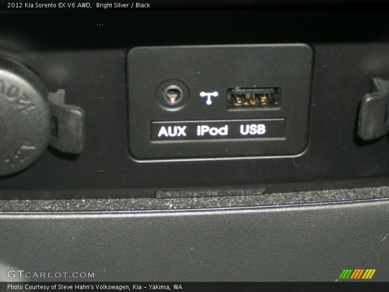 Bright Silver / Black 2012 Kia Sorento EX V6 AWD