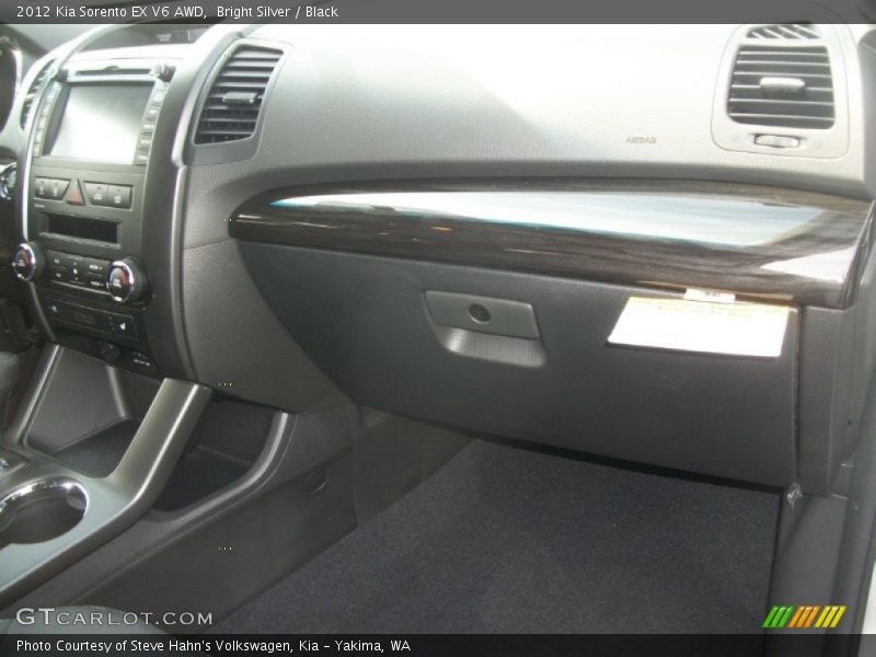 Bright Silver / Black 2012 Kia Sorento EX V6 AWD