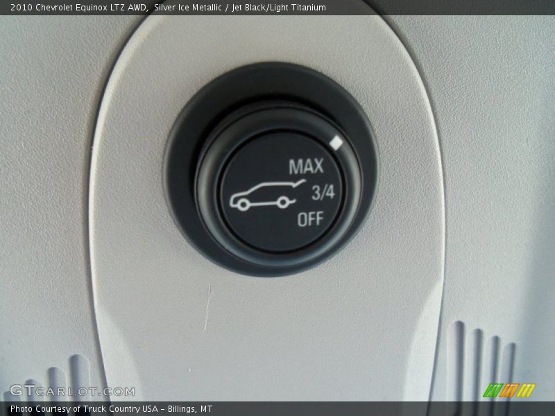Silver Ice Metallic / Jet Black/Light Titanium 2010 Chevrolet Equinox LTZ AWD