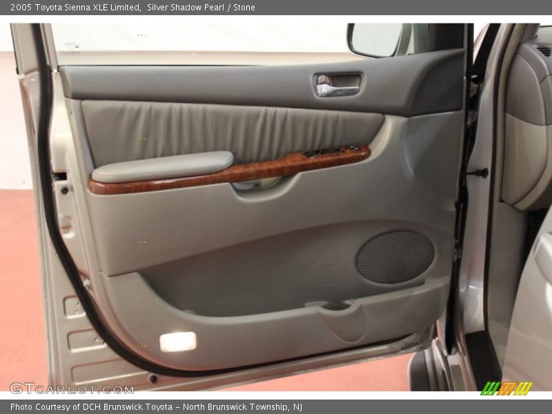 Silver Shadow Pearl / Stone 2005 Toyota Sienna XLE Limited