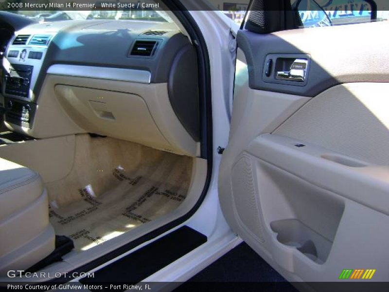 White Suede / Camel 2008 Mercury Milan I4 Premier