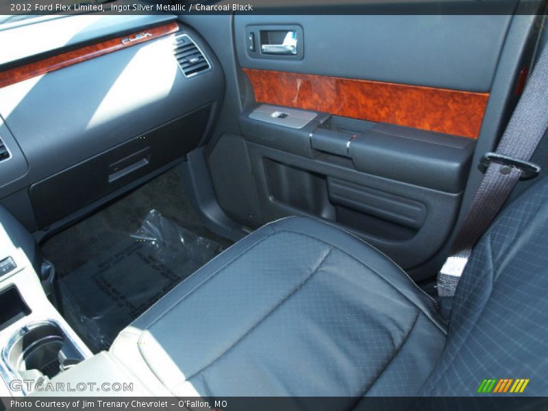Ingot Silver Metallic / Charcoal Black 2012 Ford Flex Limited