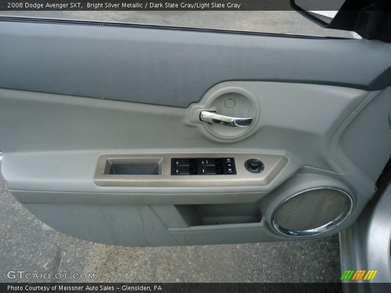 Bright Silver Metallic / Dark Slate Gray/Light Slate Gray 2008 Dodge Avenger SXT