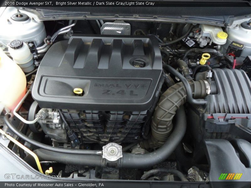 Bright Silver Metallic / Dark Slate Gray/Light Slate Gray 2008 Dodge Avenger SXT
