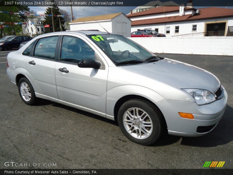CD Silver Metallic / Charcoal/Light Flint 2007 Ford Focus ZX4 S Sedan