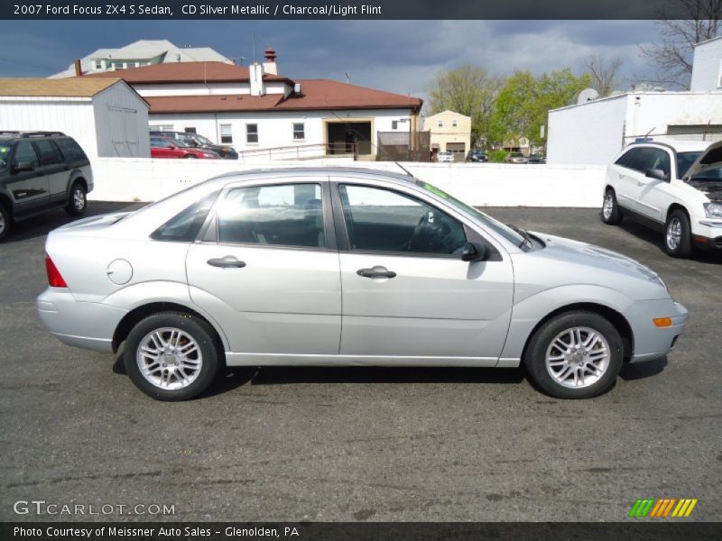  2007 Focus ZX4 S Sedan CD Silver Metallic