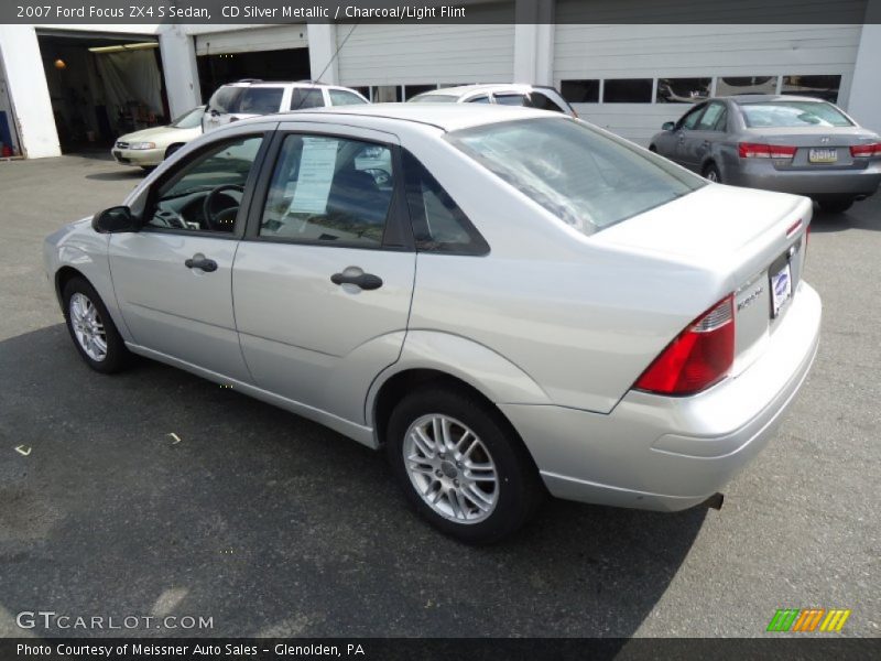 CD Silver Metallic / Charcoal/Light Flint 2007 Ford Focus ZX4 S Sedan