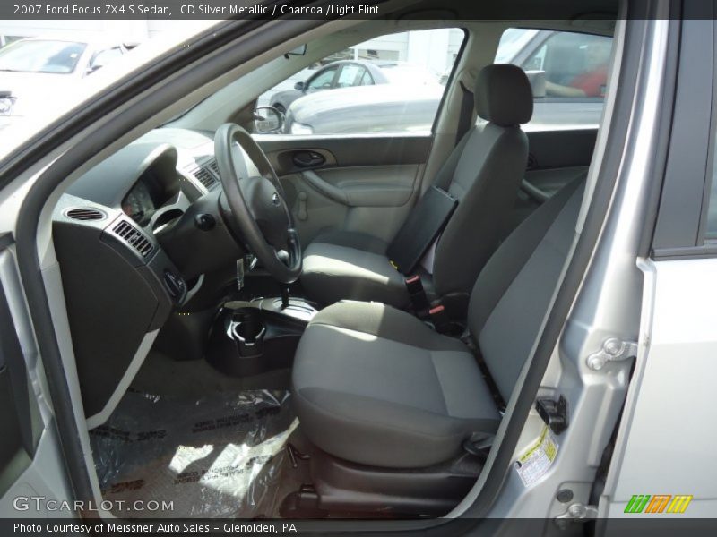 CD Silver Metallic / Charcoal/Light Flint 2007 Ford Focus ZX4 S Sedan