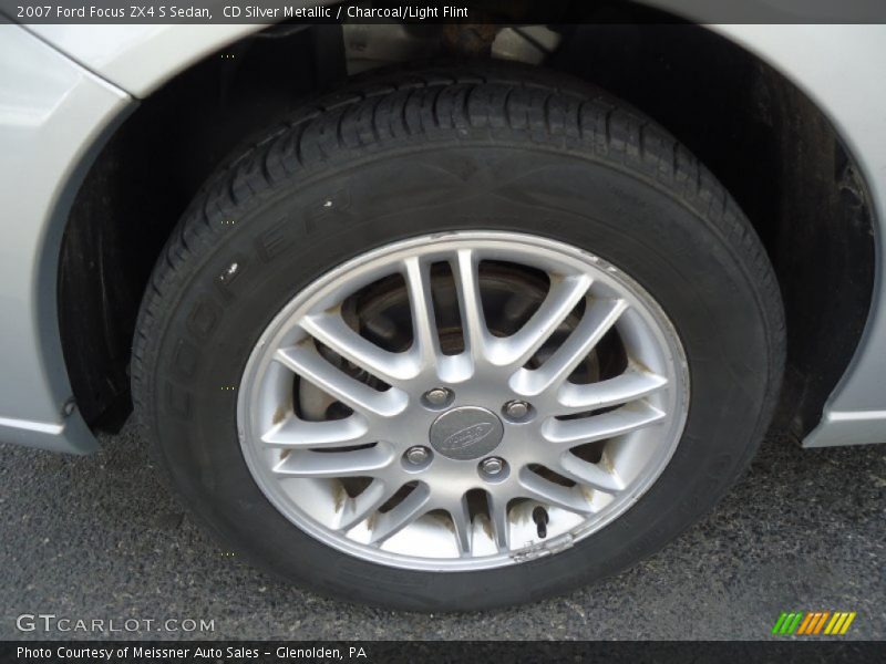 CD Silver Metallic / Charcoal/Light Flint 2007 Ford Focus ZX4 S Sedan