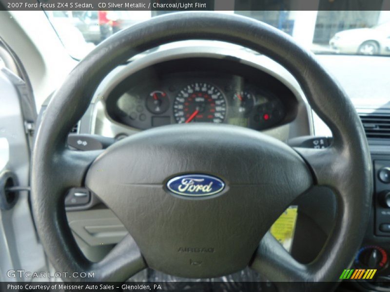 CD Silver Metallic / Charcoal/Light Flint 2007 Ford Focus ZX4 S Sedan