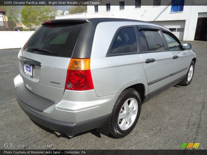 Bright Silver Metallic / Light Taupe 2005 Chrysler Pacifica AWD