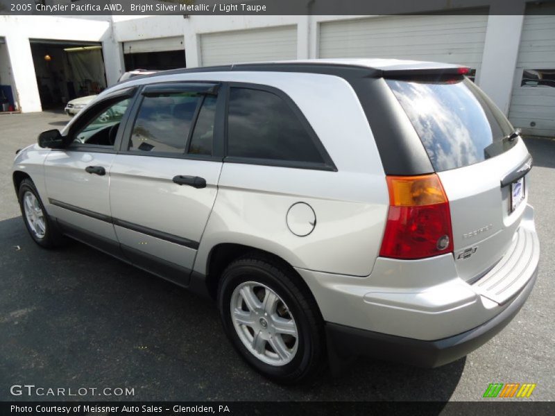 Bright Silver Metallic / Light Taupe 2005 Chrysler Pacifica AWD