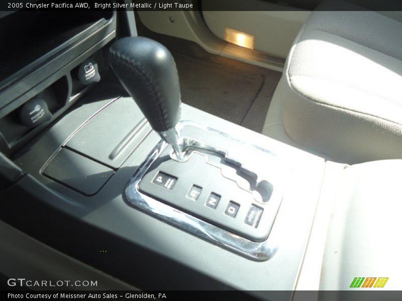 Bright Silver Metallic / Light Taupe 2005 Chrysler Pacifica AWD
