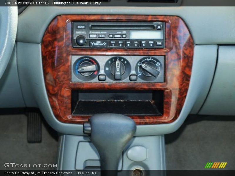 Huntington Blue Pearl / Gray 2001 Mitsubishi Galant ES