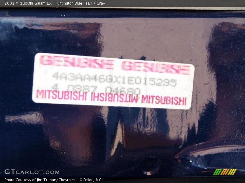 Huntington Blue Pearl / Gray 2001 Mitsubishi Galant ES