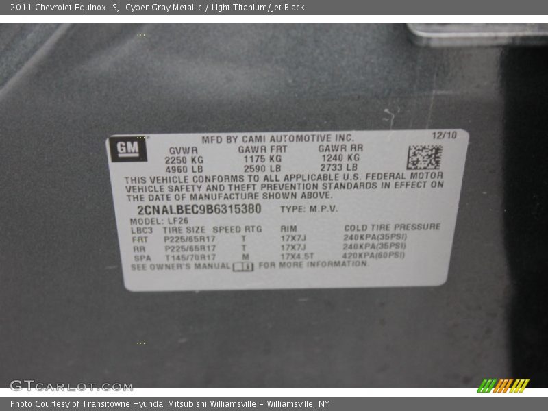 Cyber Gray Metallic / Light Titanium/Jet Black 2011 Chevrolet Equinox LS
