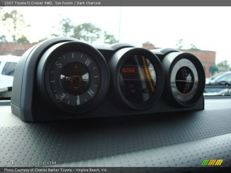 Sun Fusion / Dark Charcoal 2007 Toyota FJ Cruiser 4WD
