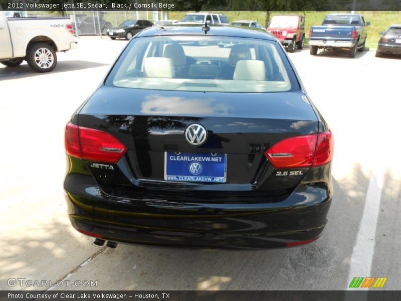 Black / Cornsilk Beige 2012 Volkswagen Jetta SEL Sedan