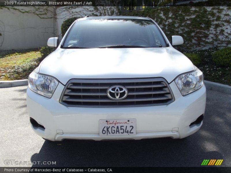 Blizzard White Pearl / Ash 2009 Toyota Highlander