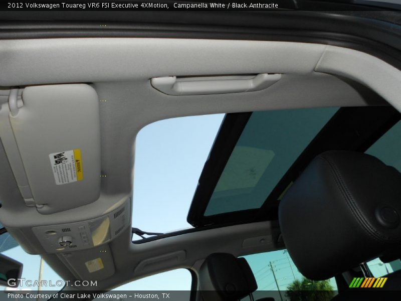 Campanella White / Black Anthracite 2012 Volkswagen Touareg VR6 FSI Executive 4XMotion