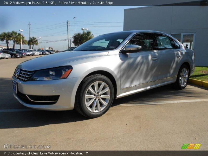 Reflex Silver Metallic / Cornsilk Beige 2012 Volkswagen Passat 2.5L SEL