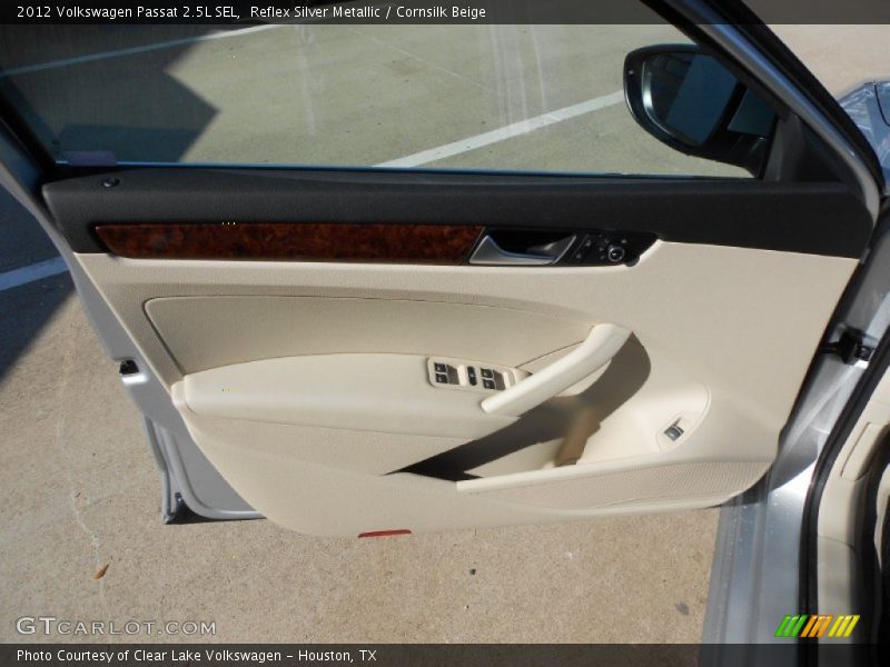 Reflex Silver Metallic / Cornsilk Beige 2012 Volkswagen Passat 2.5L SEL