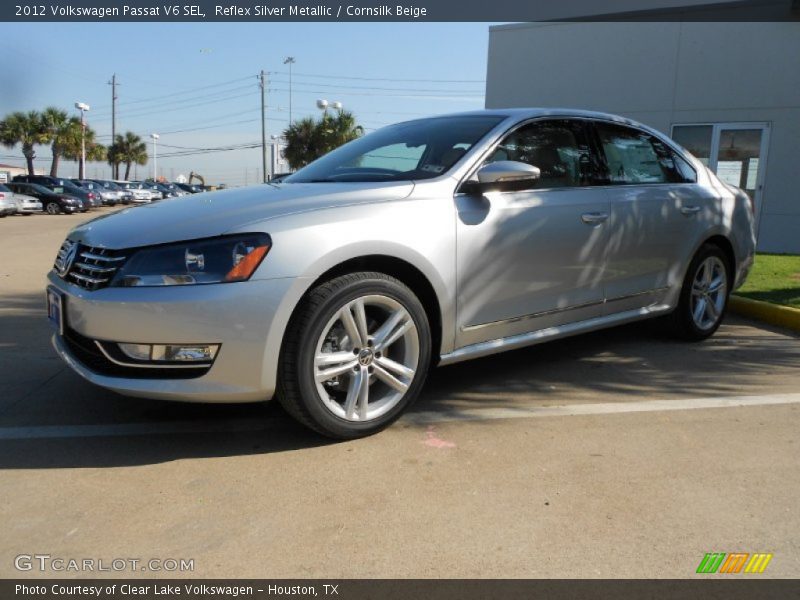 Reflex Silver Metallic / Cornsilk Beige 2012 Volkswagen Passat V6 SEL