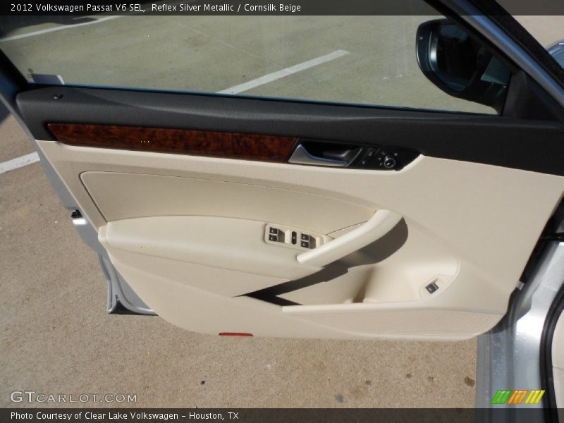 Reflex Silver Metallic / Cornsilk Beige 2012 Volkswagen Passat V6 SEL