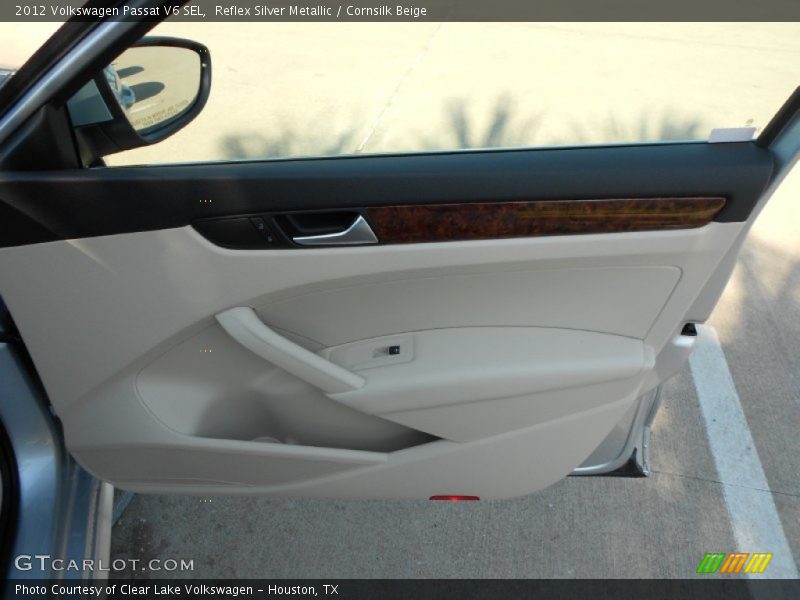 Reflex Silver Metallic / Cornsilk Beige 2012 Volkswagen Passat V6 SEL