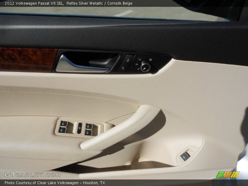 Reflex Silver Metallic / Cornsilk Beige 2012 Volkswagen Passat V6 SEL