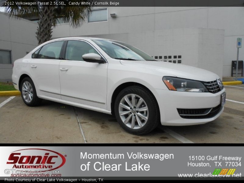 Candy White / Cornsilk Beige 2012 Volkswagen Passat 2.5L SEL