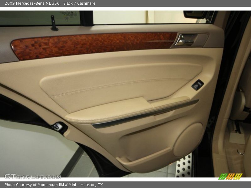 Black / Cashmere 2009 Mercedes-Benz ML 350