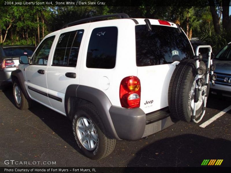Stone White / Dark Slate Gray 2004 Jeep Liberty Sport 4x4