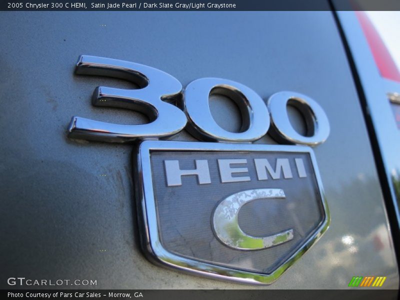 Satin Jade Pearl / Dark Slate Gray/Light Graystone 2005 Chrysler 300 C HEMI