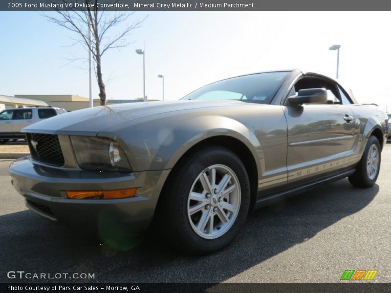 Mineral Grey Metallic / Medium Parchment 2005 Ford Mustang V6 Deluxe Convertible