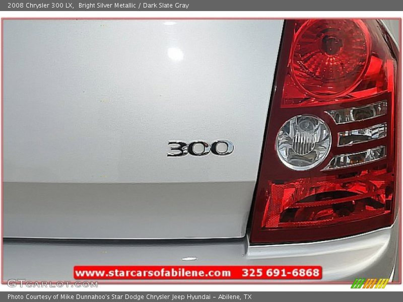 Bright Silver Metallic / Dark Slate Gray 2008 Chrysler 300 LX
