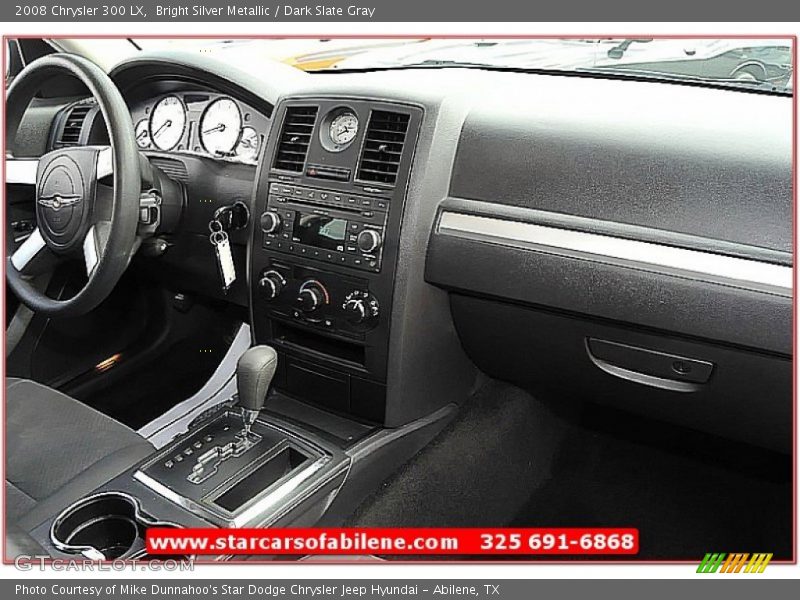 Bright Silver Metallic / Dark Slate Gray 2008 Chrysler 300 LX