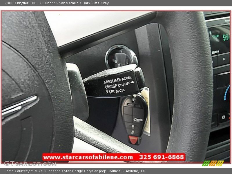 Bright Silver Metallic / Dark Slate Gray 2008 Chrysler 300 LX