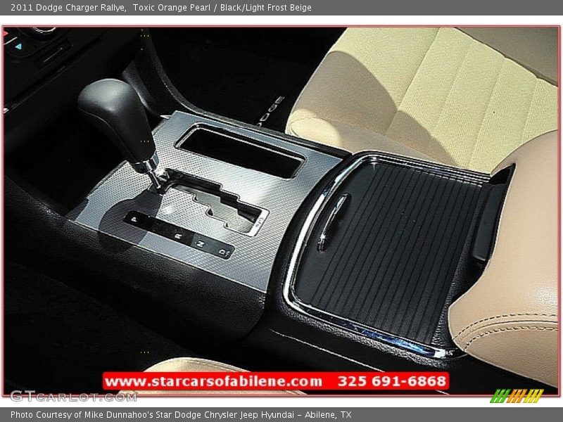 Toxic Orange Pearl / Black/Light Frost Beige 2011 Dodge Charger Rallye