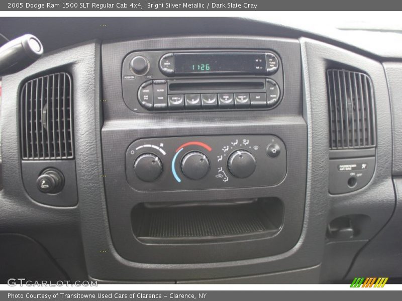 Bright Silver Metallic / Dark Slate Gray 2005 Dodge Ram 1500 SLT Regular Cab 4x4