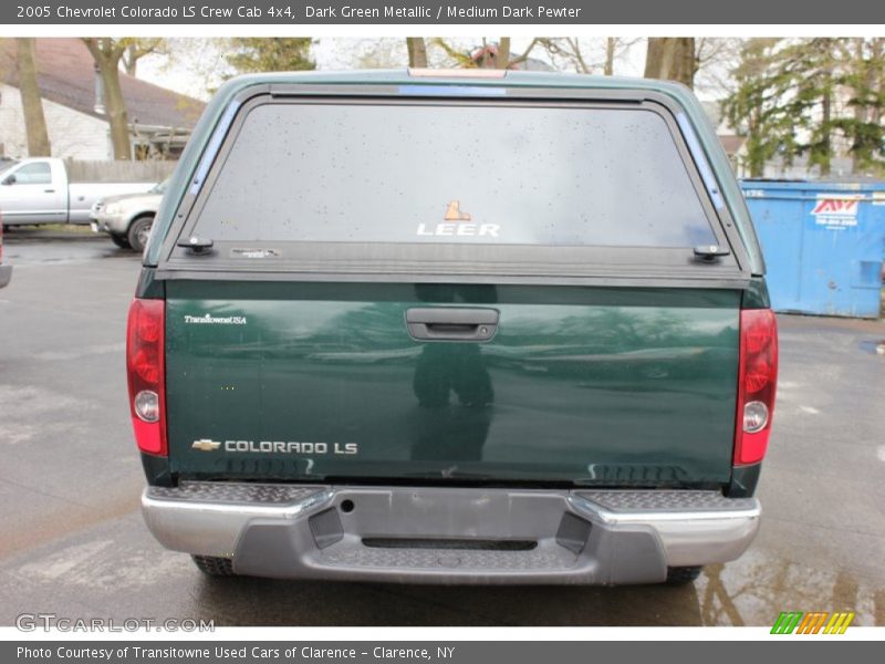 Dark Green Metallic / Medium Dark Pewter 2005 Chevrolet Colorado LS Crew Cab 4x4