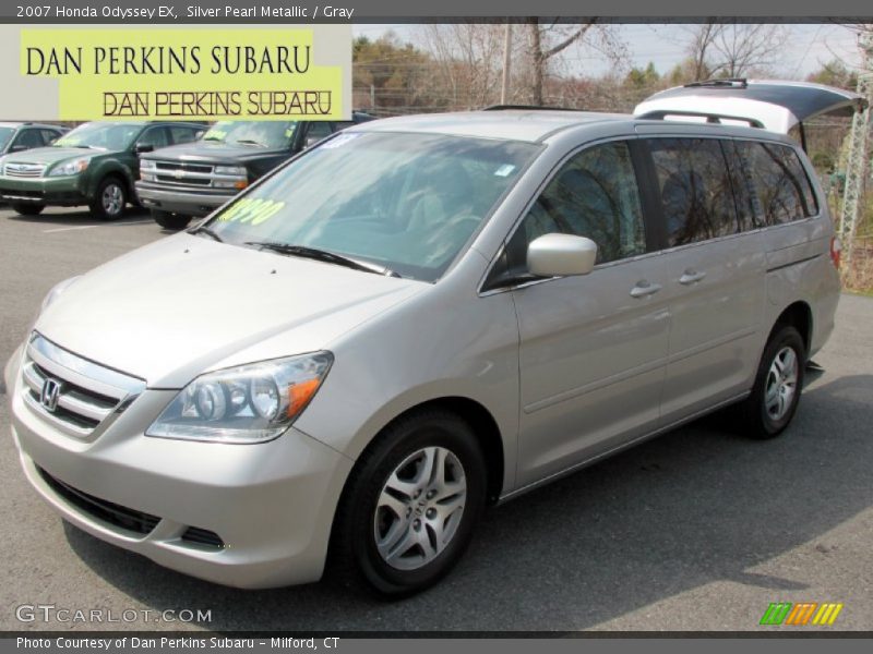 Silver Pearl Metallic / Gray 2007 Honda Odyssey EX