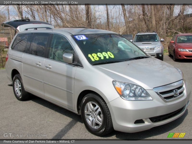 Silver Pearl Metallic / Gray 2007 Honda Odyssey EX
