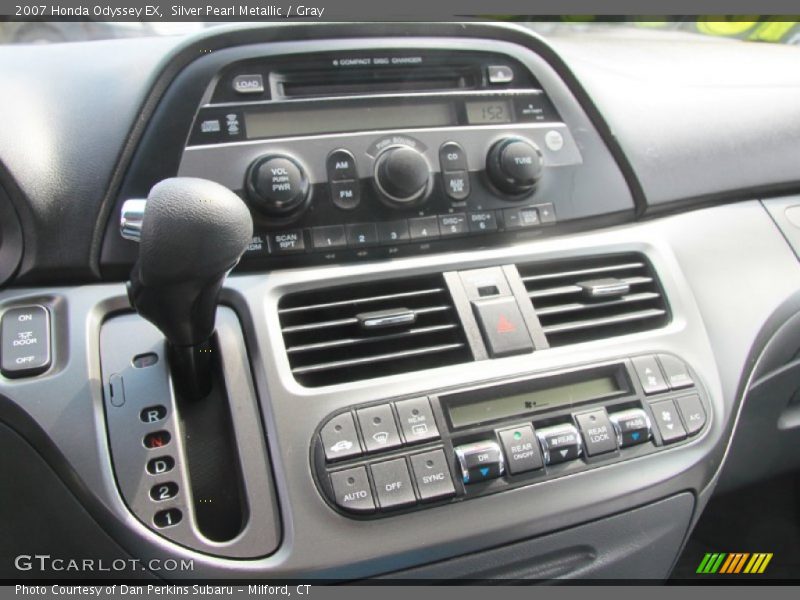 Silver Pearl Metallic / Gray 2007 Honda Odyssey EX