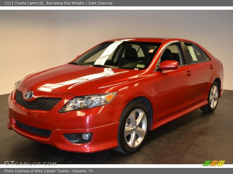 Barcelona Red Metallic / Dark Charcoal 2011 Toyota Camry SE