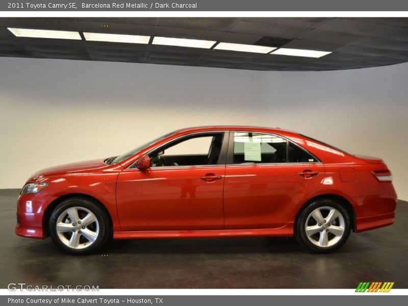 Barcelona Red Metallic / Dark Charcoal 2011 Toyota Camry SE