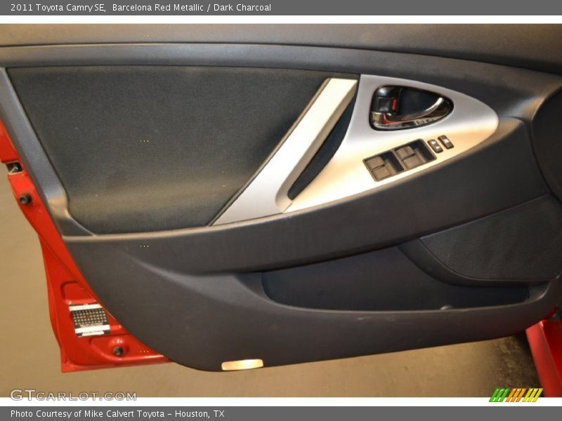 Barcelona Red Metallic / Dark Charcoal 2011 Toyota Camry SE
