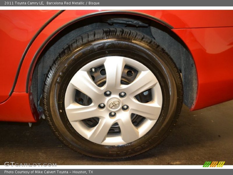 Barcelona Red Metallic / Bisque 2011 Toyota Camry LE